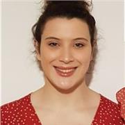 Studentessa universitaria offre ripetizioni