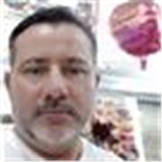 Profesor con 20 años de experiencia en enseñanza de la lengua y literatura y temas de filosofía 