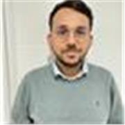 Profesor de administración de empresas, contabilidad, finanzas, matemáticas con experiencia sólida en empresas multinacionales.