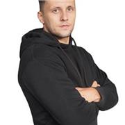 Personal oder Athletik Trainer,der jeden trainieren kann.