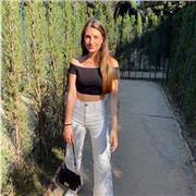 Profesora para impartir clases a niños de primaria