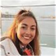 Adapto mis clases a la necesitad de cada alumno, tengo distintos métodos de enseñanza, busco las opciones más viables, me gustaría trabajar hasta con niños de 12 años, tengo una carrera en ingeniería civil.