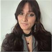 Laureata in Culture Letterarie Europee (Erasmus Mundus CLE) impartisce lezioni di Italiano per studenti adulti internazionali 