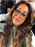 Profesora (especialmente de matemáticas) que imparte clases a alumnos hasta un nivel de segundo de bachillerato