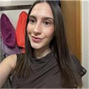 Graduada universitària ofereixo classes dinàmiques i adaptades a cada alumne en matèries com català, castellà. Nivell primària.