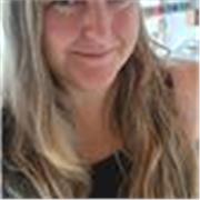 Profesora titulada con mas de 10 años de experiencia dando clases a adultos en el ámbito empresarial.