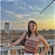 Studentessa diplomata al liceo scientifico