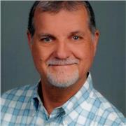 Improve your English with a native speaker. Due to 30 years experience teaching English to Germans weiß ich, wo es hängt!