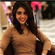 Docente di lingua inglese impartisce lezioni private per studenti delle scuole elementari, medie e superiori