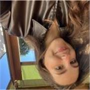 Me adapto a cualquier situación, puedo dar clases de cualquier asignatura y a cualquier edad hasta los 12. Me gusta mucho el inglés