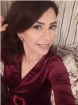 Je donne des cours d'arabe en ligne. L'arabe est ma langue maternelle et j'ai suivi des études d'arabe littéraire
