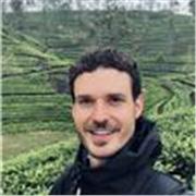 I am a German tutor and systemic coach - And I believe learning should be fun.