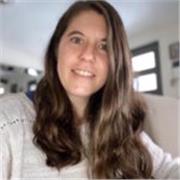 Profesora en Ciencias de la Educación, Maestra y Doctora en Pedagogía