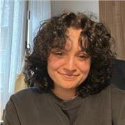 studentessa di scienze della comunicazione con B2 di inglese offre ripetizioni e aiuto compiti per la materia