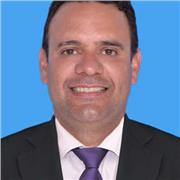 Ayudar con las tareas, enseñar a leer y escribir en español. Clases de oratoria para hablar en público