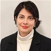English teacher for immigrant children and primary children