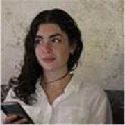 Studentessa universitaria offre lezioni online di matematica e supporto ad altre materie scolastiche per studenti di medie e superiori