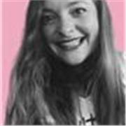 Profesora de español para extranjeros, ayudo a quienes quieren hablar con fluidez y vivir la cultura hispana desde dentro.