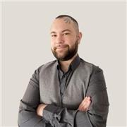 Je propose de vous former aux métiers du web, notamment du design de site internet et de la programmation.