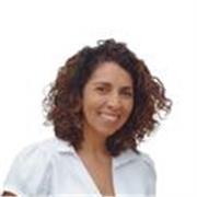 Profesora de Español para Extranjeros, con más de 12 años de experiencia, Diplomada en la Universidad de Valencia