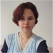 Artiste digitale et traditionnelle diplôme d'une école d'art recherche à former de jeunes passionnées d'art