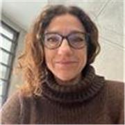 Vuoi imparare l'italiano in modo leggero e divertente? Sono qui per aiutarti!