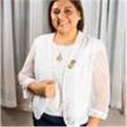 Docente en nivel terciario. Especializada en salud y humanistica