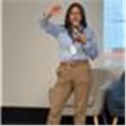 Profesora de oratoria y comunicación que enseñe