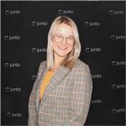 Experienced Online Trainer for Leadership and Cohort Based Courses