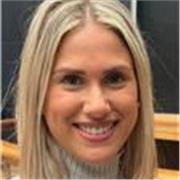 Maestra de educación Primaria con mención en pedagogía terapéutica con experiencia trabajando para la Generalitat de Catalunya.