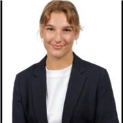 Hi! My name is Zuza and I'm a high school student in the UK. I've been studying and living in England for over