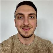 Étudiant pour donner des cours d’anglais