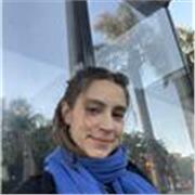 Profesora de Filosofía con experiencia impartiendo las materias de Filosofía (1º de Bach) e Historia de la Filosofía (2º de Bach)