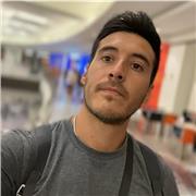 Soy entrenador personal, y enseño de acuerdo a la necesidad de cada uno más que nada para trabajar en el hogar. Musculación, streaching, calistenia, funcional, CrossFit, etc