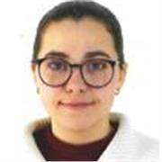 Profesora de primaria de todas las edades, especialmente en música, lengua y matemáticas 