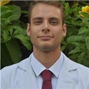 Medico cirujano certificado como instructor en ACLS y BLS