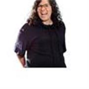 Profesora universitaria y psicóloga con experiencia en acompañamiento académico y desarrollo personal en inglés y español