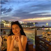 Aprende francés con Nirmine Estudiante de Traducción e Interpretación de Francés, 18 años. Nivel B2. A niños de 5 años en adelante