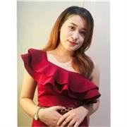 English Teacher with 4 years of experience offering private English lessons spanning from beginners to advanced students.