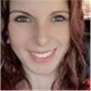 Profesora de administración imparte clases de administración, especialmente nivel secundario y universitario