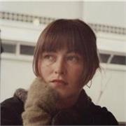 Educadora de apoyo bilingüe, creativa y con especial afinidad para trabajar con niños.