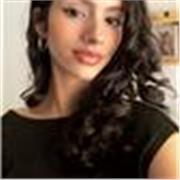 ¡Hola! Mi nombre es Emely y estoy emocionada de ofrecer mis servicios como profesora particular. Mi enfoque se basa en adaptar mis métodos de enseñanza a las necesidades individuales de cada estudiante, fomentando un ambiente de aprendizaje interactivo y 