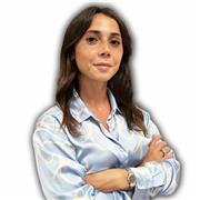 Laureata in mediazione linguistica e comunicazione interculturale presso l’università di Pescara “Gabriele d’Annunzio”impartisce lezioni private (onli