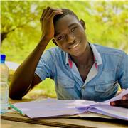 Titulaire d’une licence en sciences de la vie et de la terre et actuellement en licence3 Biologie santé à l’université Paris-Est Créteil je dispense des cours particulier en svt ( niveau moyen et secondaire)