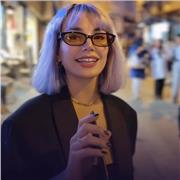 Ich biete individuellen Unterricht in Englisch, Deutsch oder Türkisch an – du entscheidest, welche Sprache du erobern möchtest!