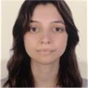 Studentessa Laureata in Economia a Londra, attualmente in seconda laurea a medicina
