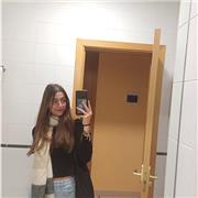 Soy trabajadora, paciente y agradable. Puedo dar clases a niños de primaria o la ESO. Las ciencias son mi fuerte.