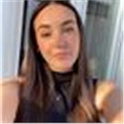 Futura profesora de educación infantil apta para cursos de primaria y especializándome en inglés.