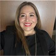 Maestro de apoyo para estudiantes de secundaria preparatoria y universidad