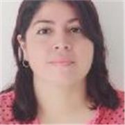 Profesora de apoyo escolar para clases en línea